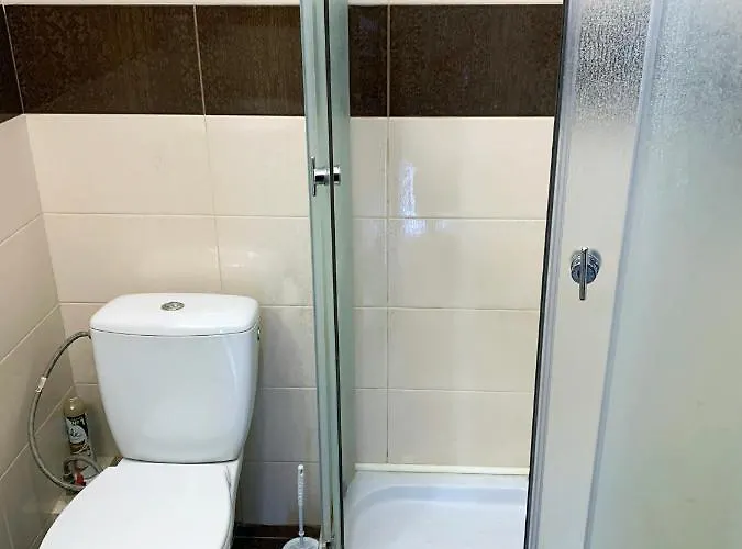 Excellent In The Center Of *